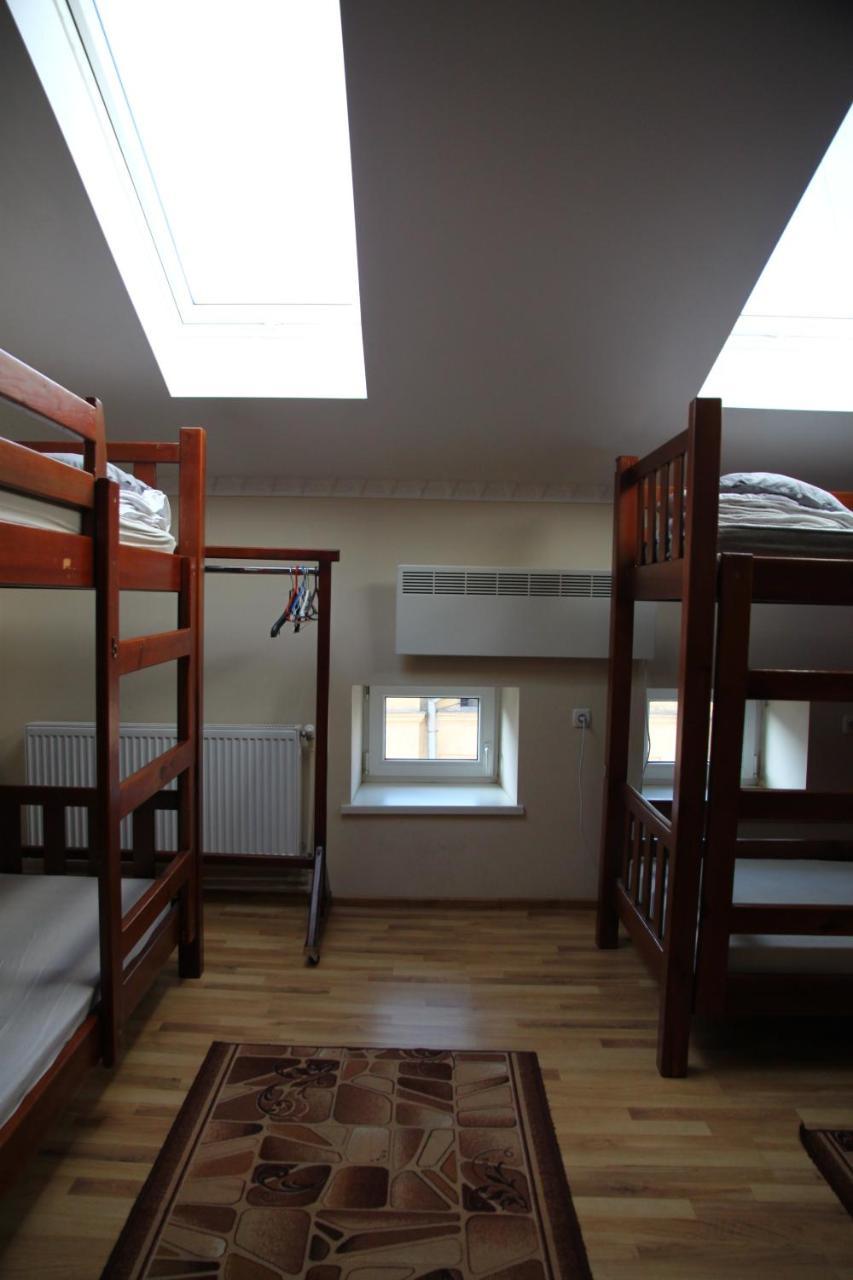 Lions Heart Hostel 리비프 외부 사진