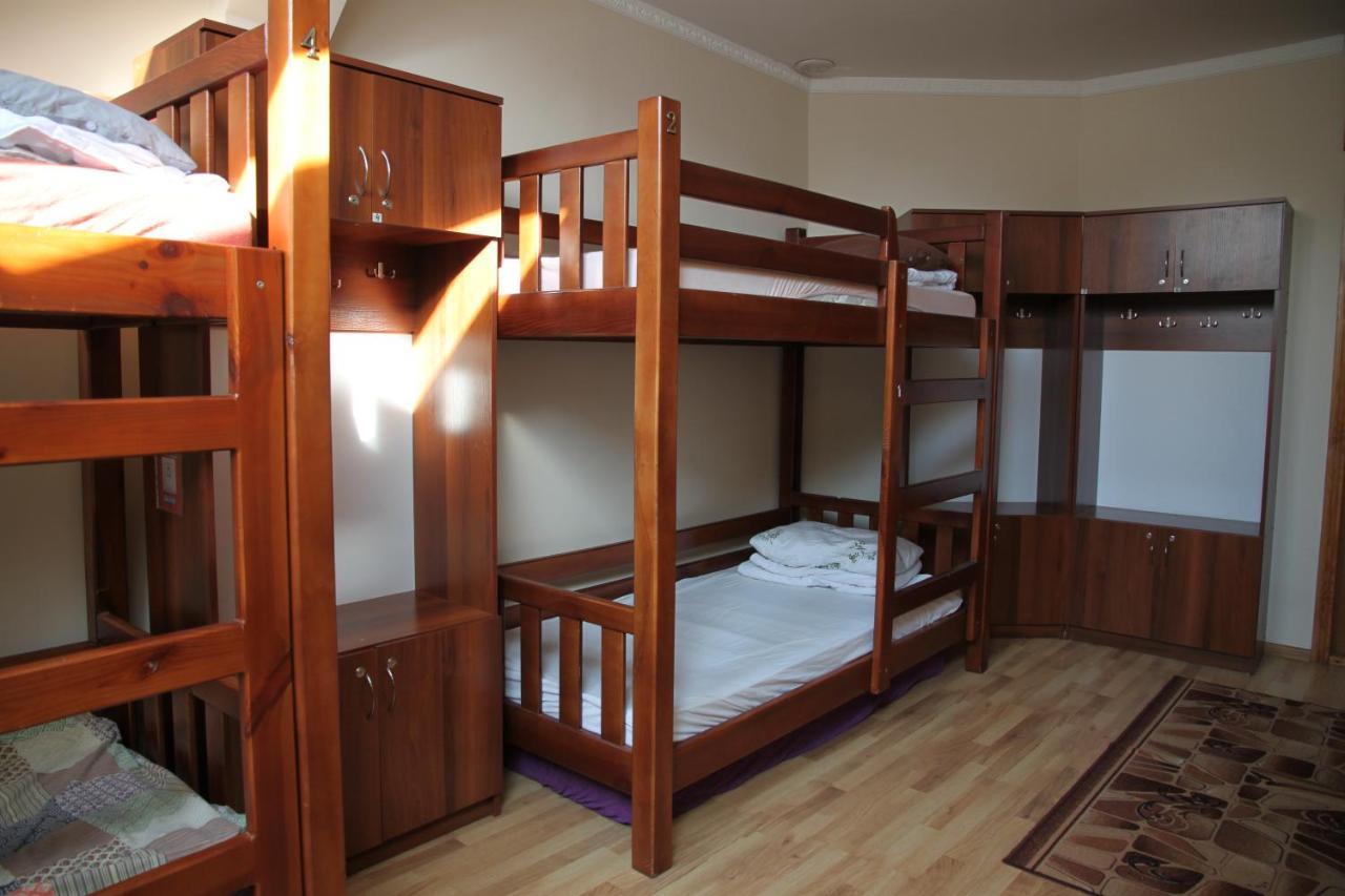 Lions Heart Hostel 리비프 외부 사진