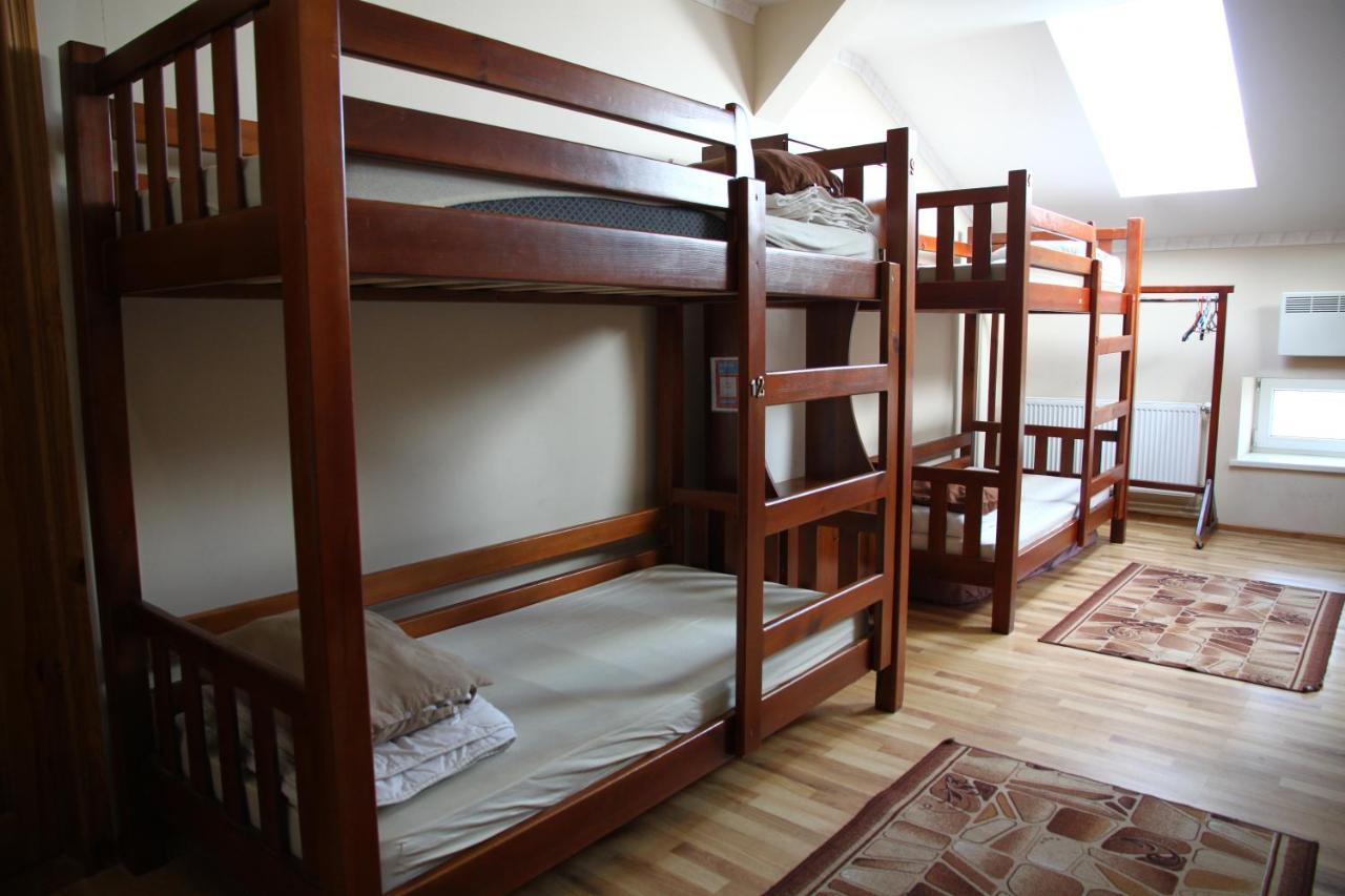 Lions Heart Hostel 리비프 외부 사진